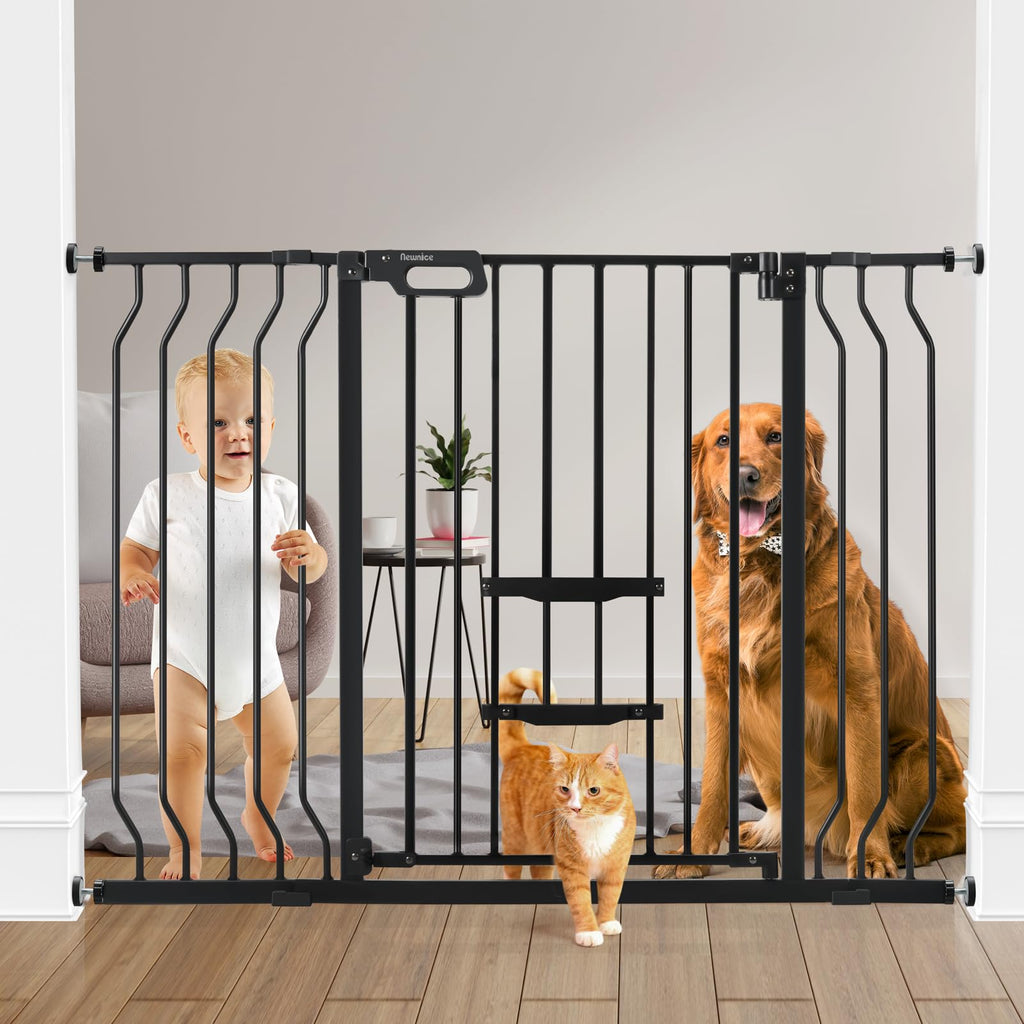 Safeway Cat & Dog Gate with Pet Door - Black
