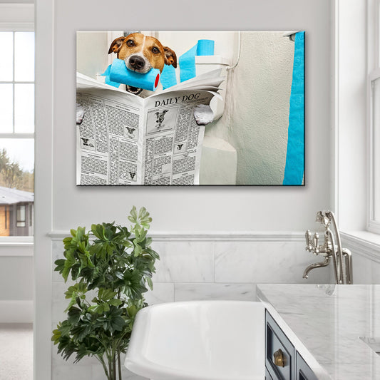 Hund Zeitung lesend auf Toilette Leinwandbild